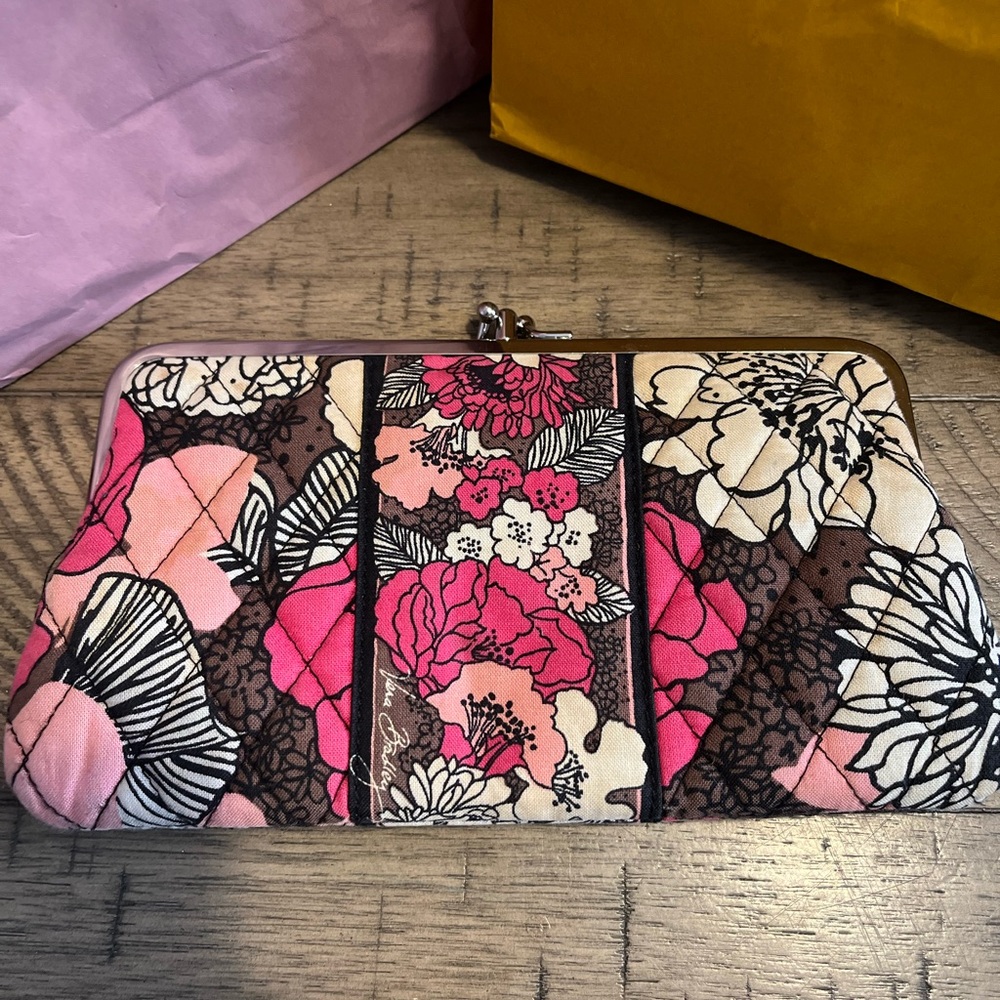 Vera Bradley quilted wallet